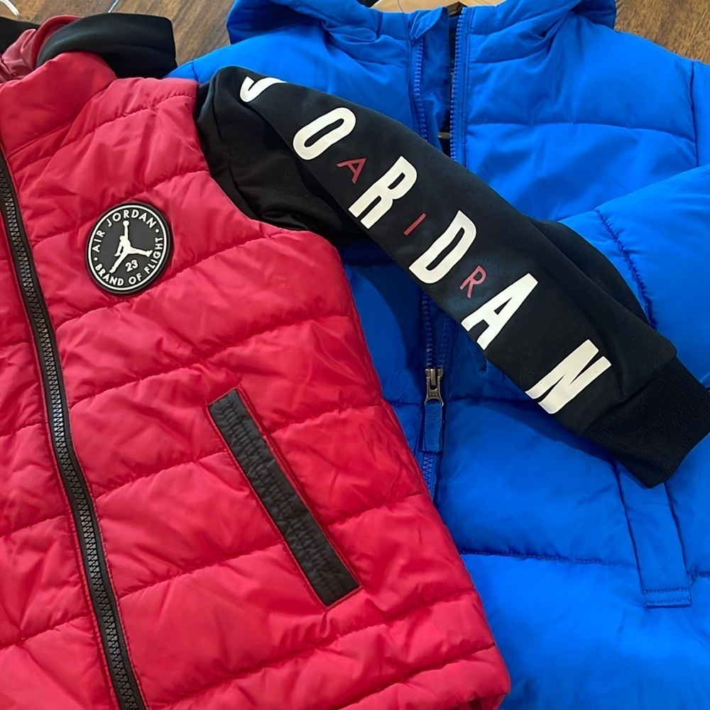 JORDAN Air Jordan & Swiss Tech red blue Puffer Jackets XS (3/4) (4/5) bundle - Picture 1 of 17
